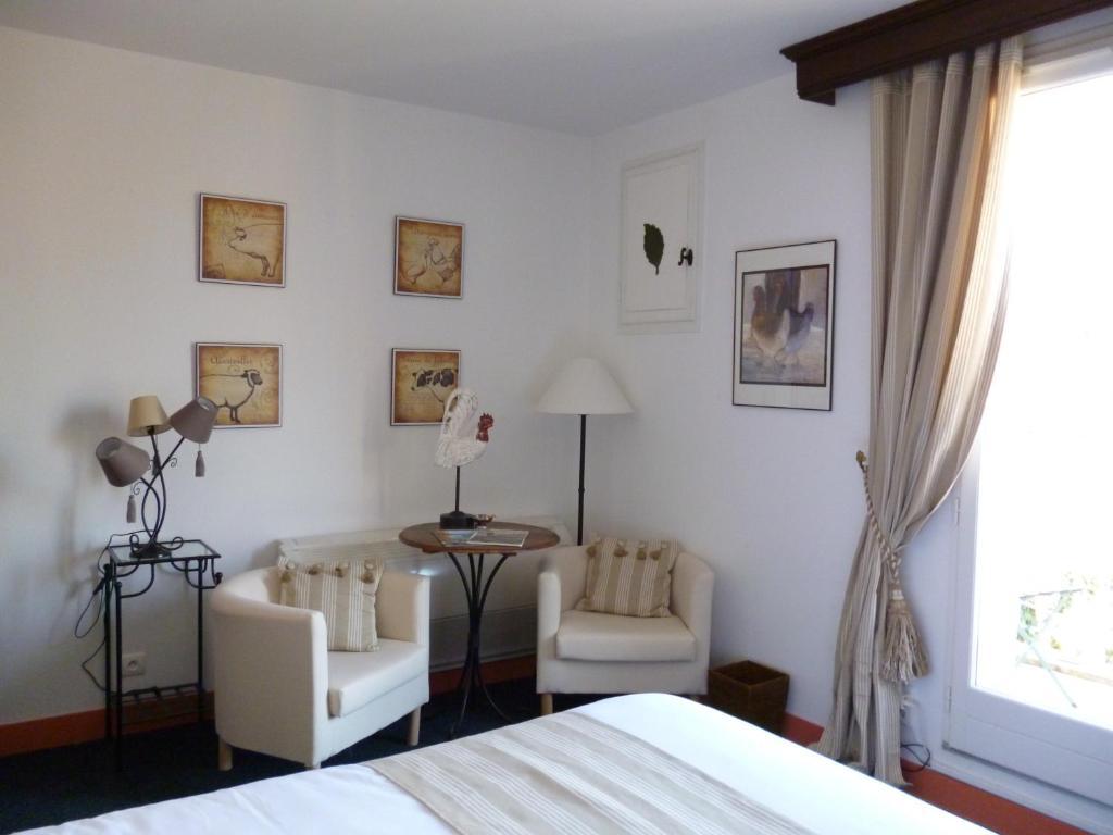 Badefols-sur-Dordogne Hotel-Restaurant Cote Rivage חדר תמונה