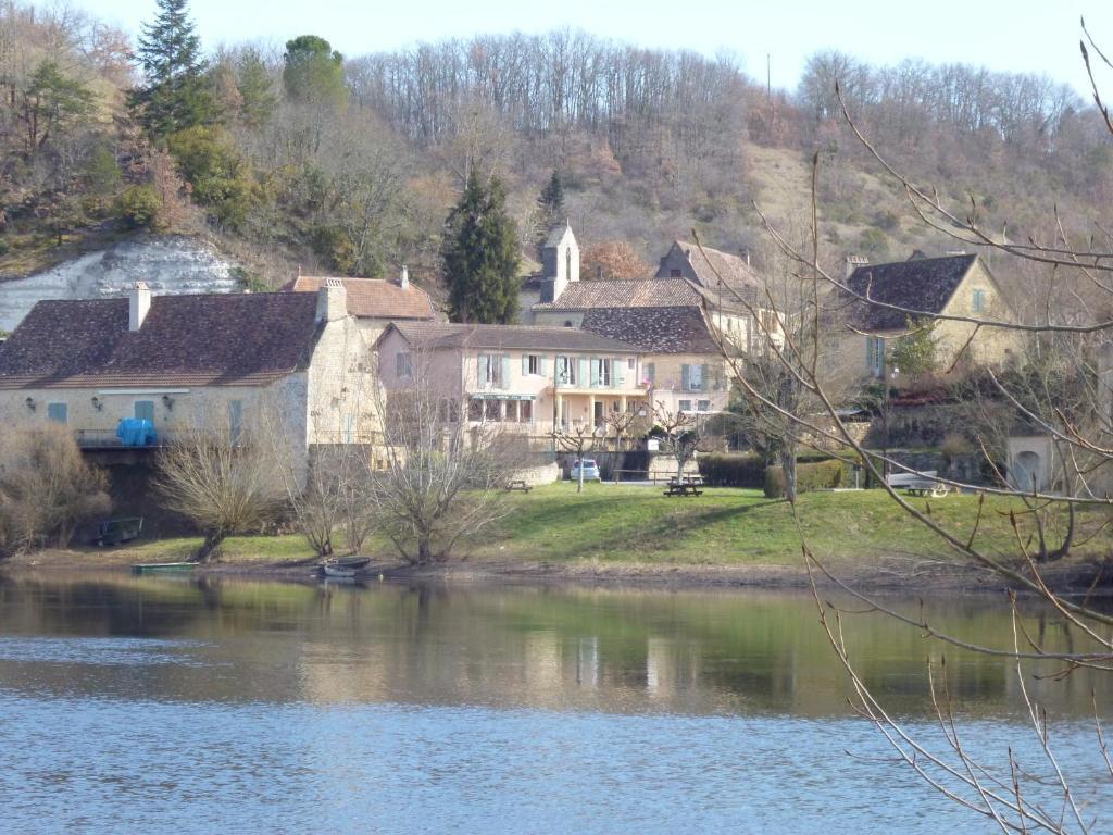 Badefols-sur-Dordogne Hotel-Restaurant Cote Rivage מראה חיצוני תמונה